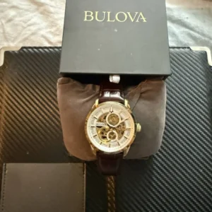 Reloj de pulsera Bulova 97A138 para hombre